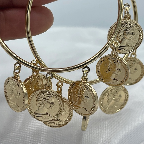 Gold Coin, Hoop Earrings, Gold Plated , Dainty Earrings - Picture 2 of 5